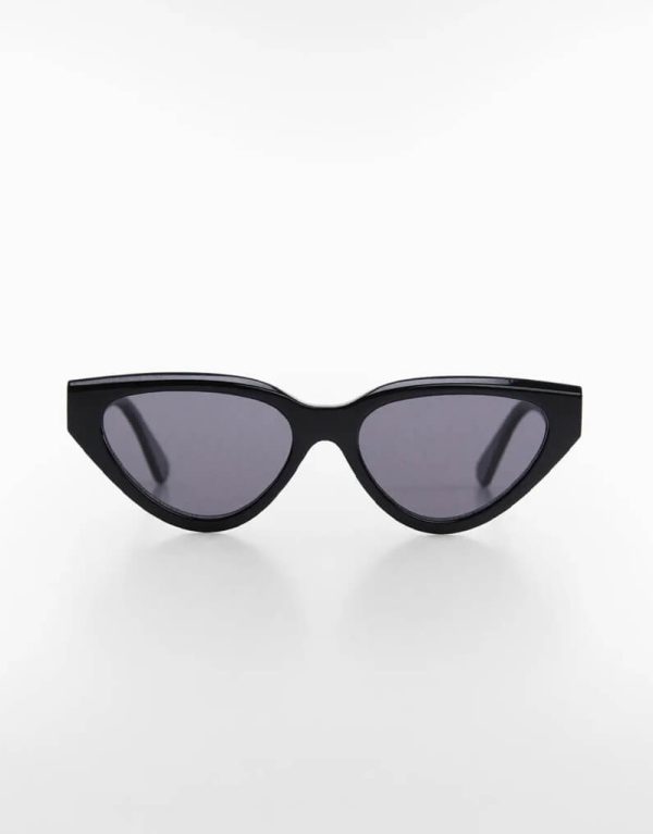 Cat-eye sunglasses