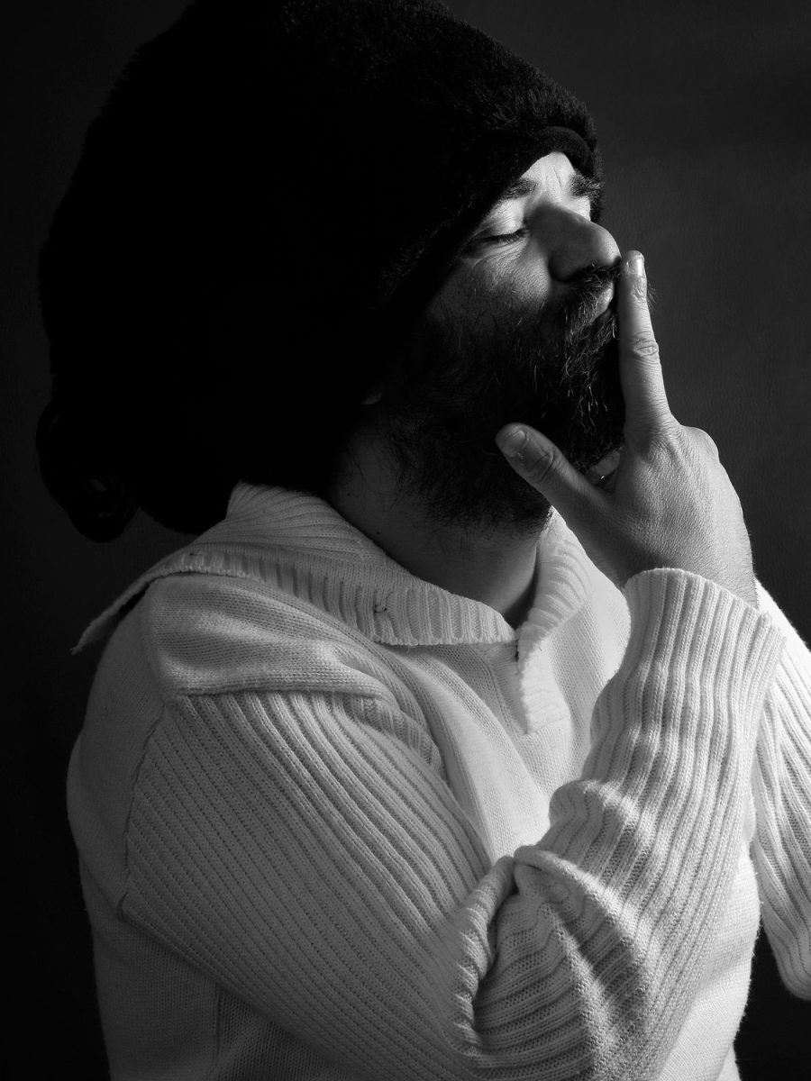 Ribbed knitted beanie