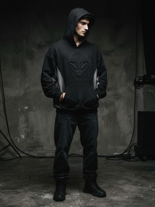 Signal Heavyweight Hoodie — Black